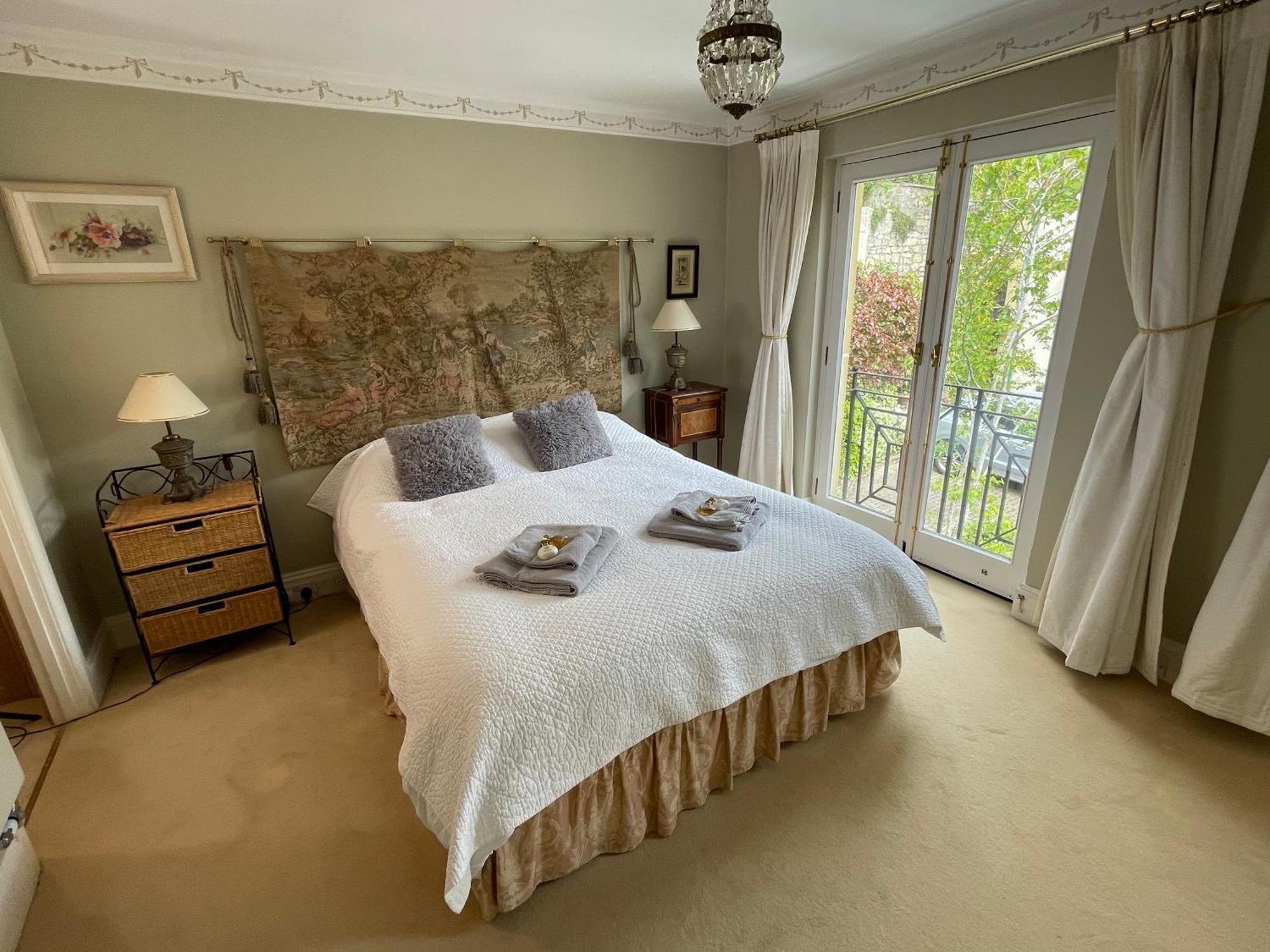 Circus Mews Townhouse:2 Beds:2 En-Suite Baths:Parking:City Centre:Quiet Area Exteriér fotografie